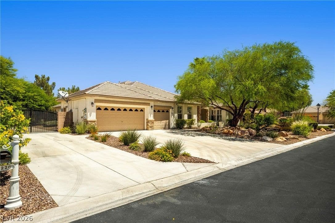 7220 Lake Farm Avenue photo 3