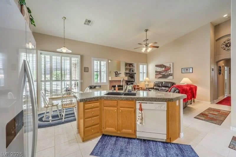 3075 Misty Moon Avenue photo 5
