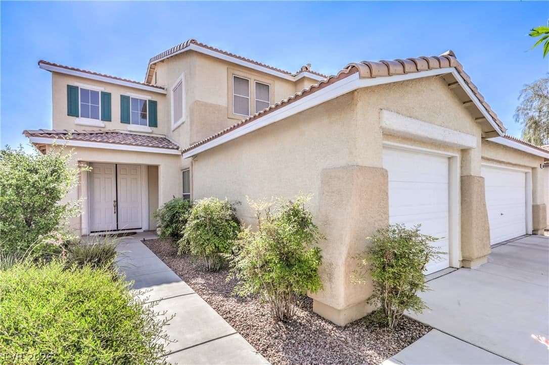 6532 Giant Oak Street photo 5