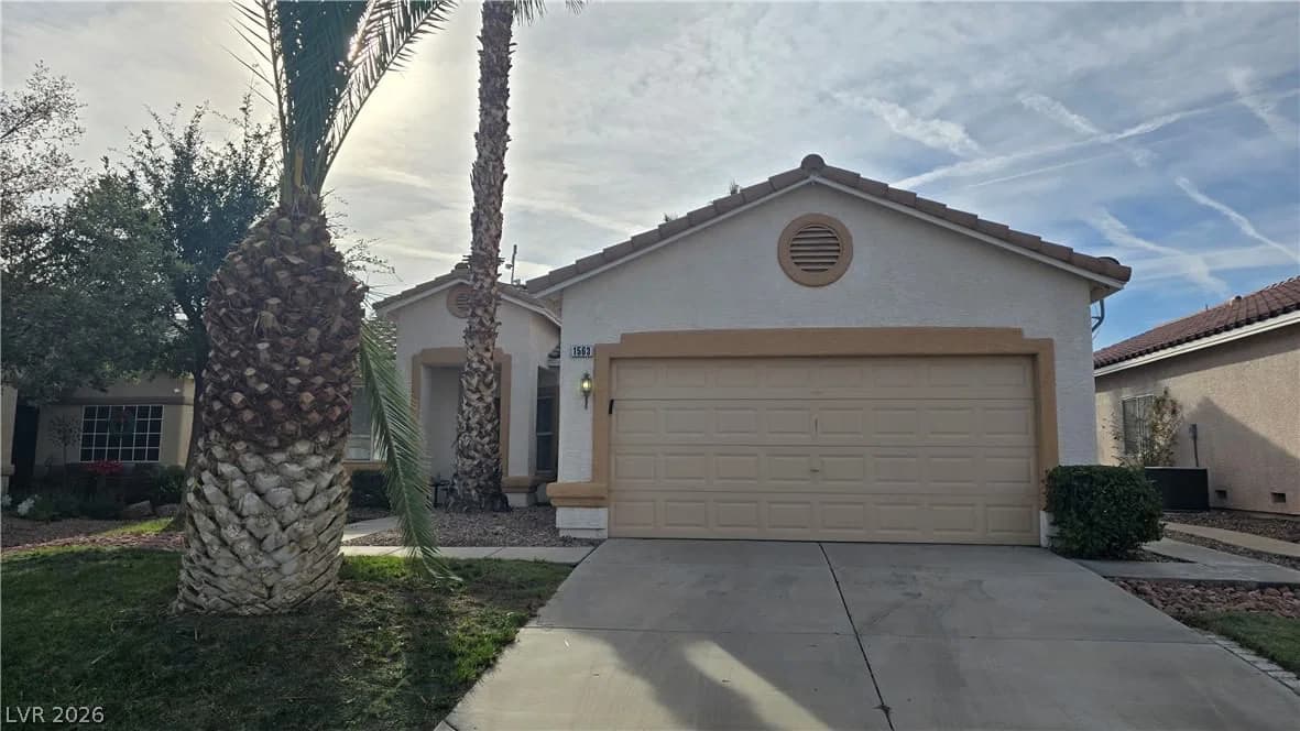 1563 Pimlico Hills Street photo 2