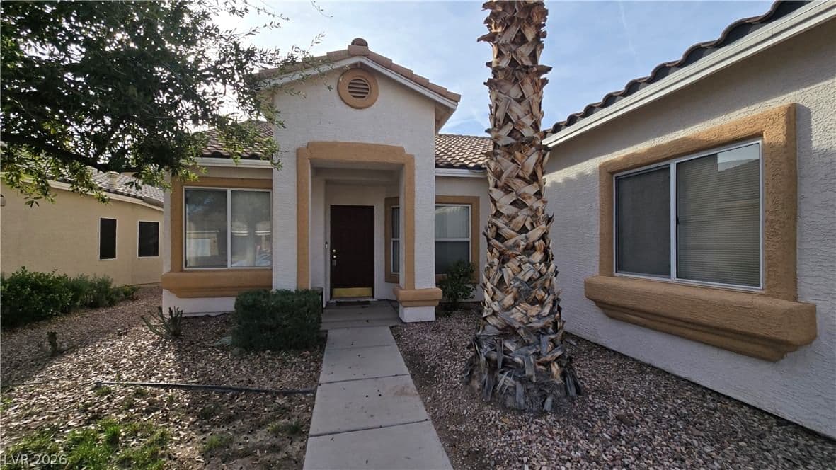 1563 Pimlico Hills Street photo 3