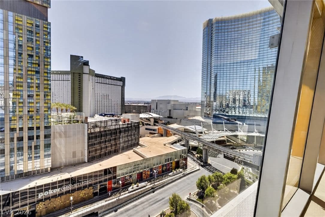 3722 Las Vegas Boulevard photo 3