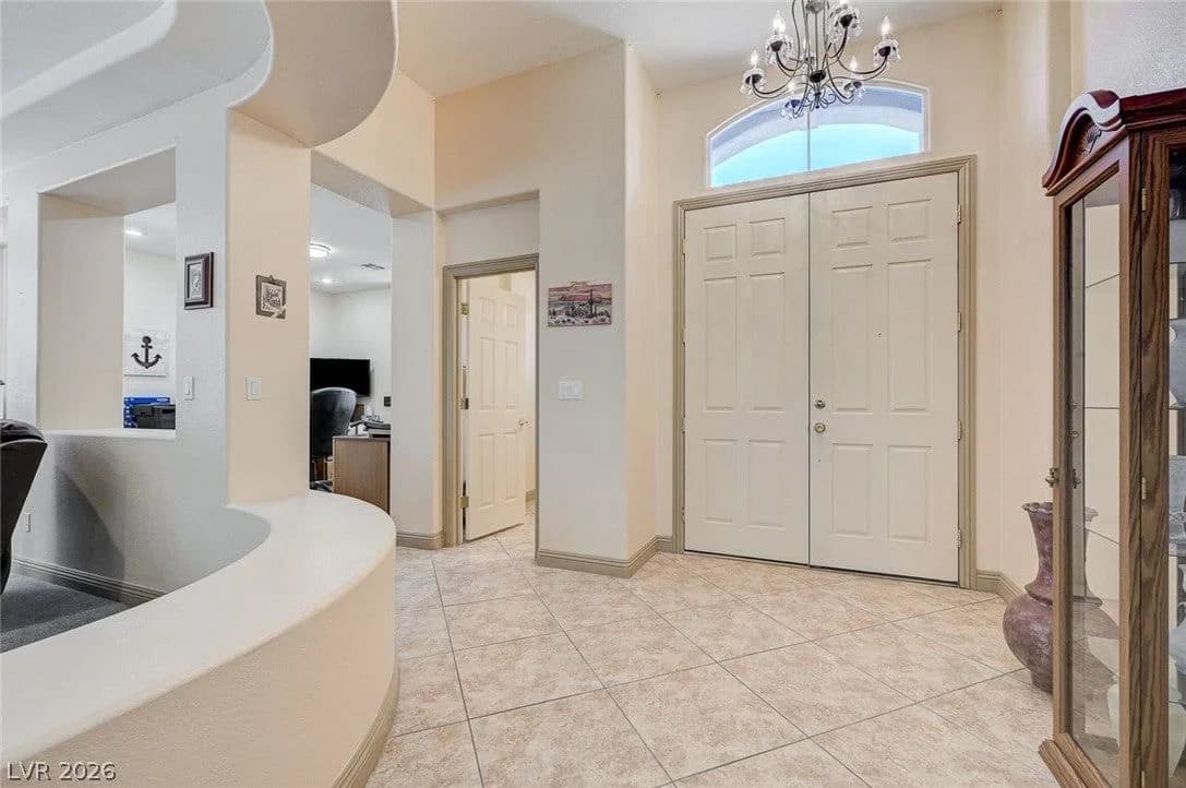 10093 Golden Bluff Avenue photo 5