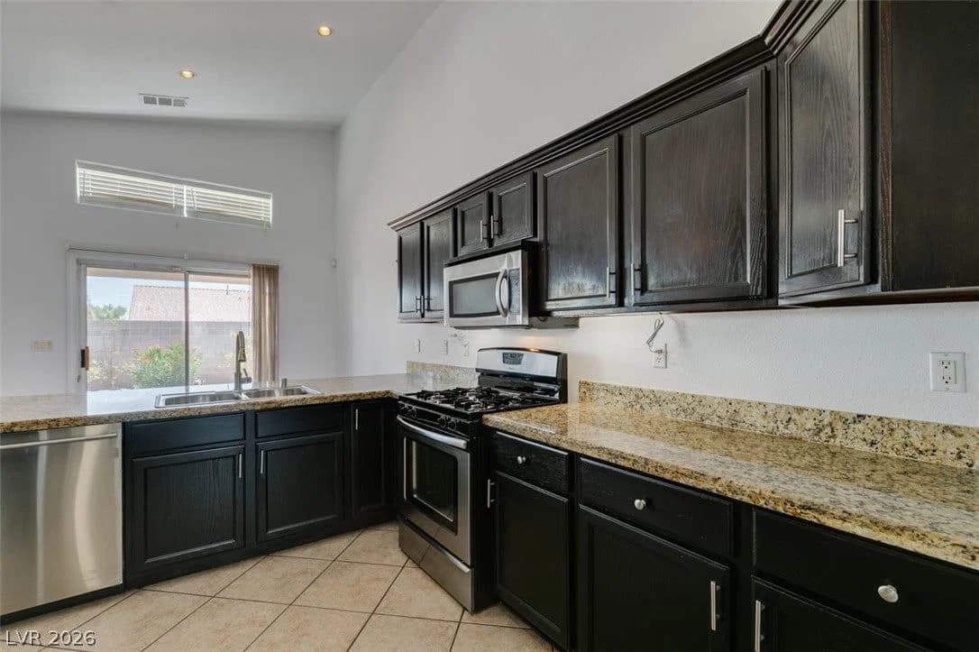 4411 Golden Palomino Lane photo 3