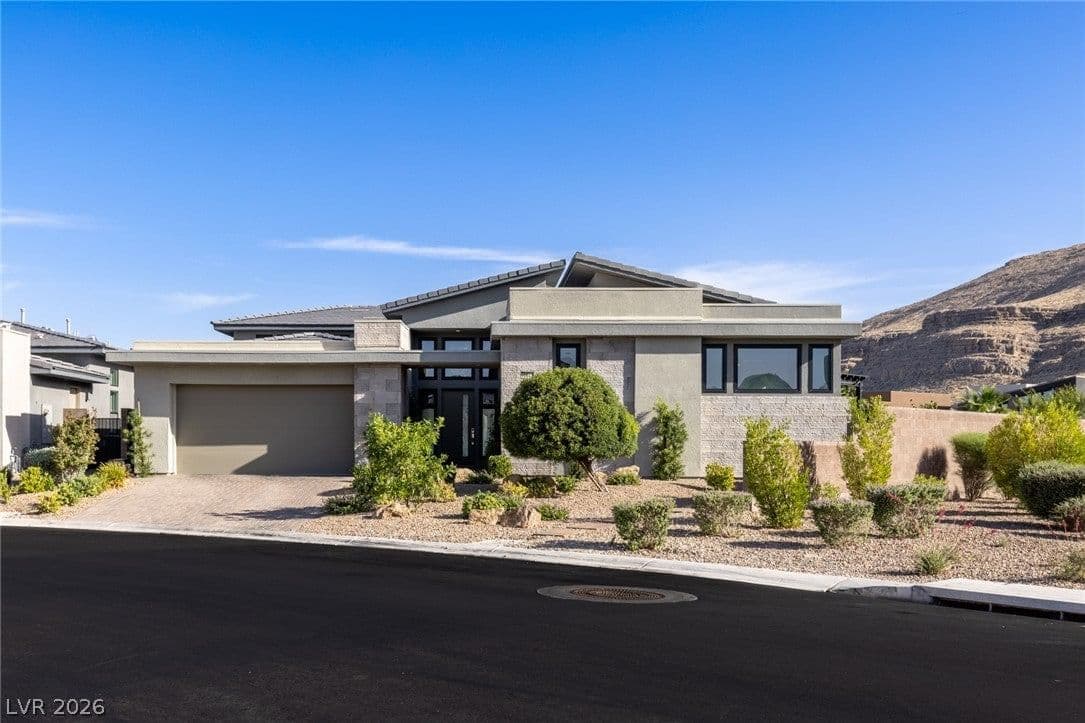 10843 White Clay Drive photo 4