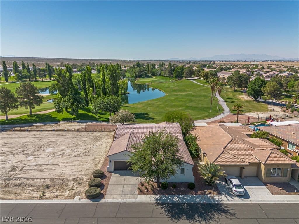 5747 Jaborandi Avenue photo 2