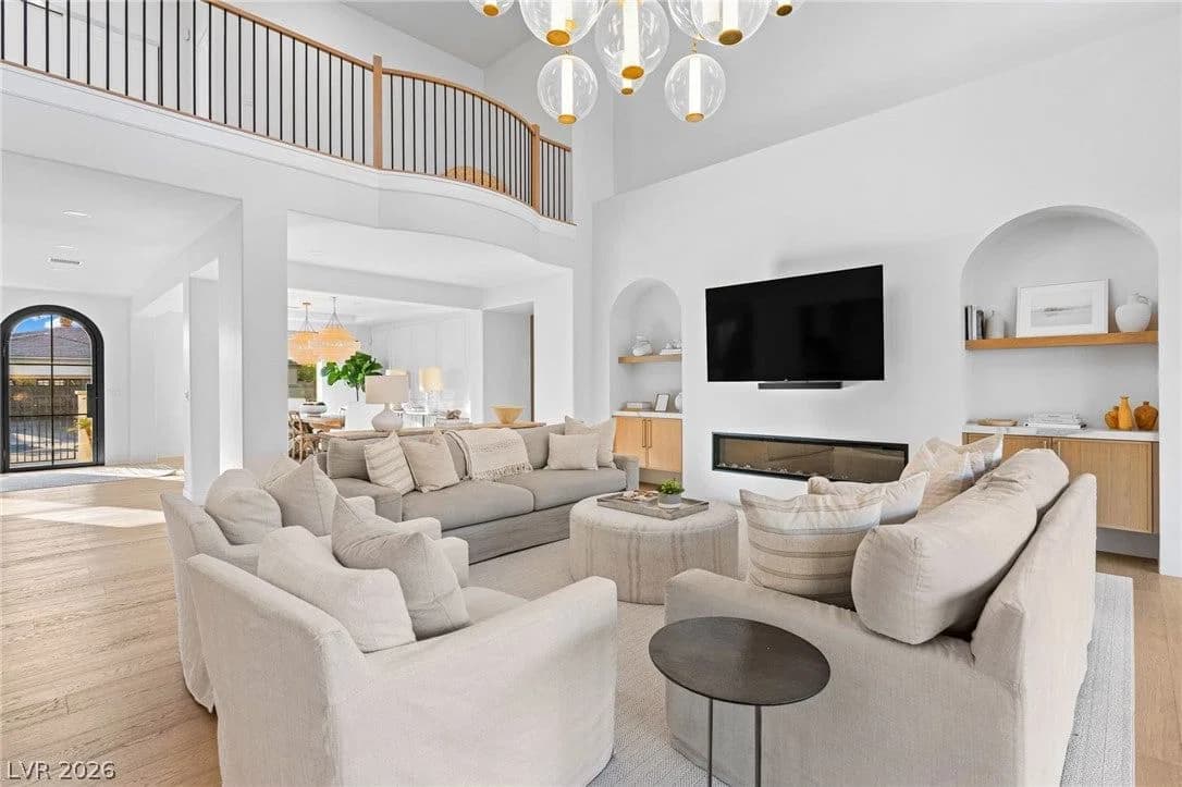 1705 Cypress Manor Drive photo 4