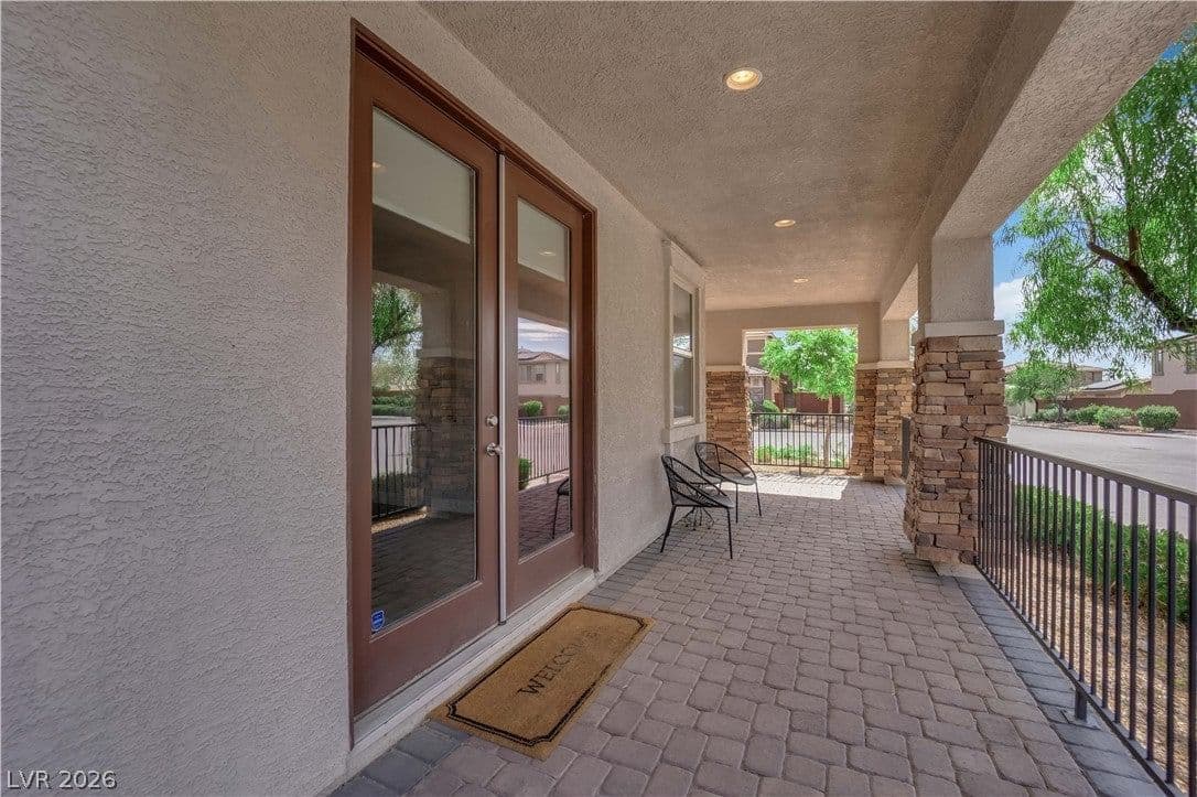 5401 Alden Glen Drive photo 4