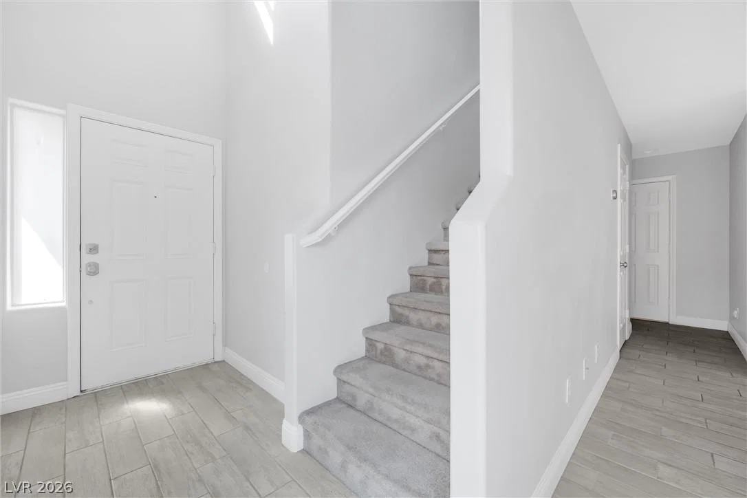 3314 Villa Fiori Avenue photo 3