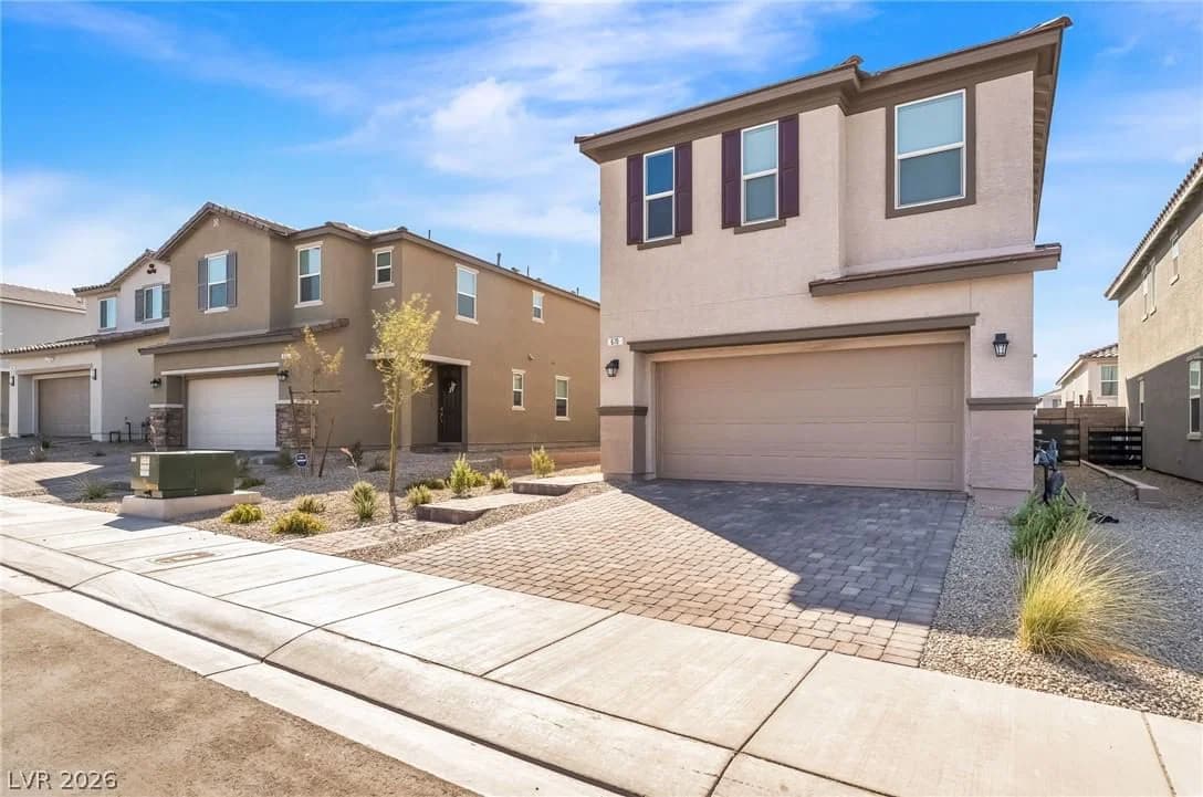 670 Tranquil Bay Court photo 2