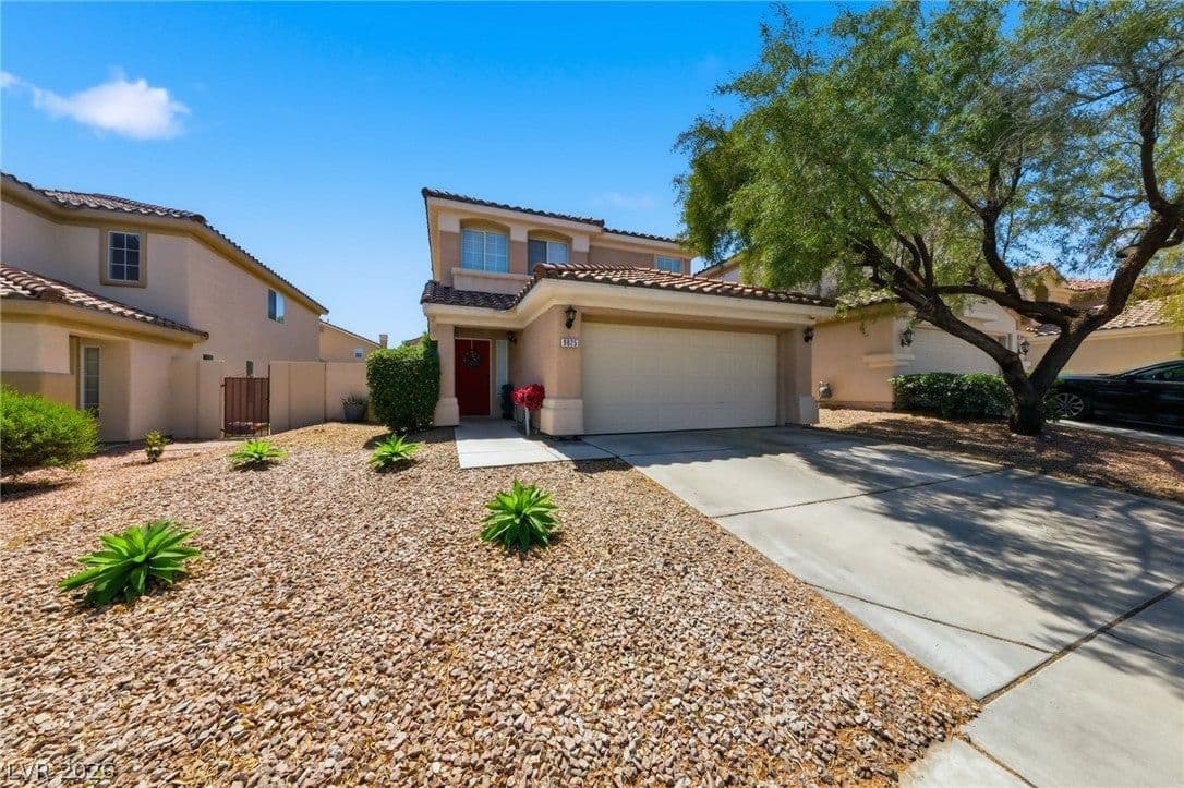 9825 Via Delores Avenue photo 3