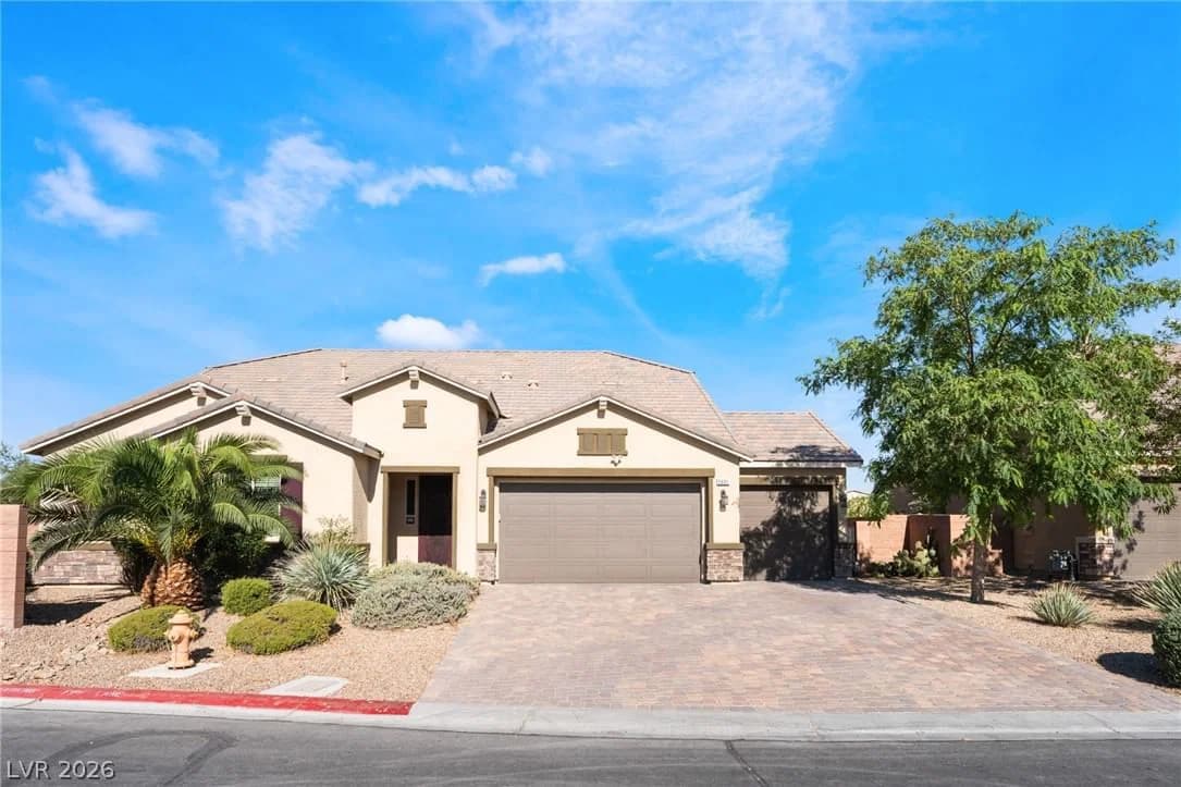 5601 Mackenzie Park Court photo 2