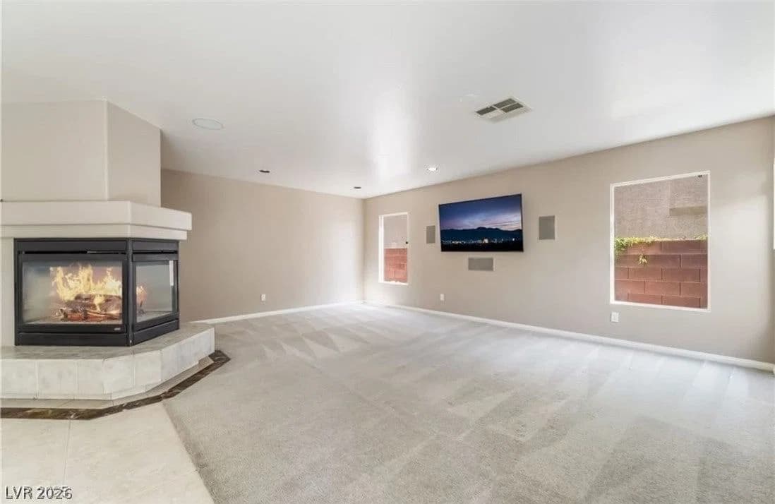 6657 Shadow Cove Avenue photo 3