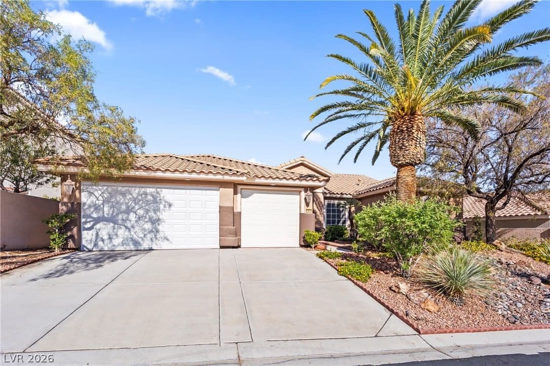 3894 Tropical Vine Street photo 2