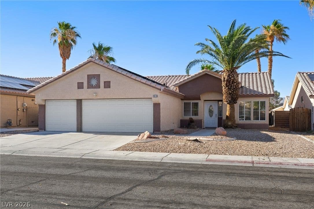 3510 Jordan Lane photo 2