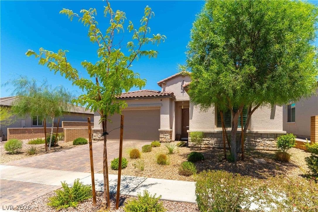 740 Omaggio Place photo 2