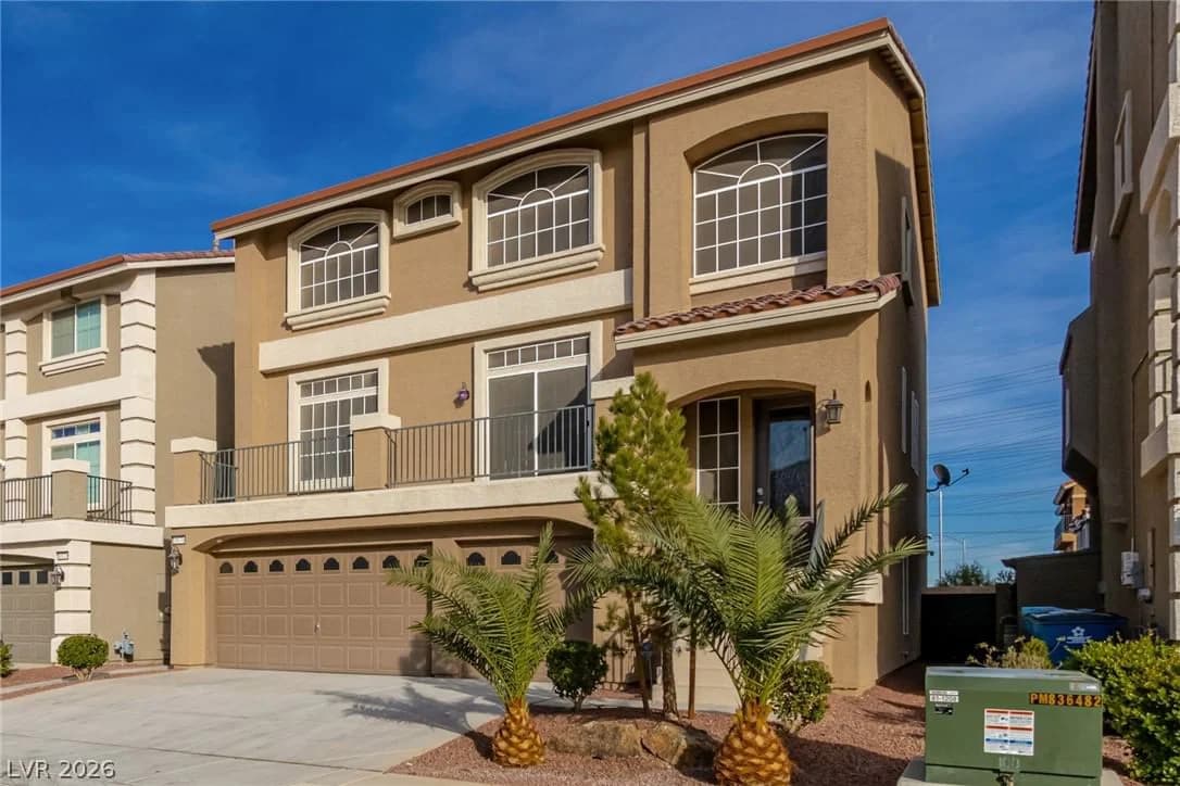 10176 Cascadia Creek Street photo 2