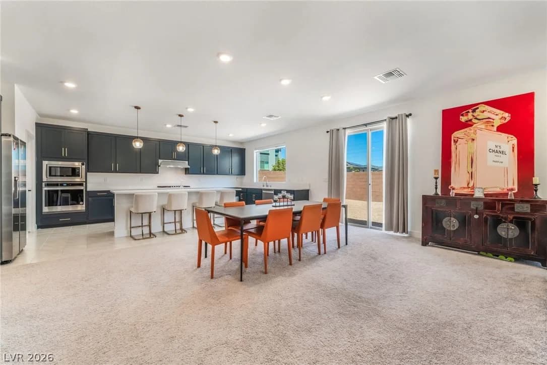 10114 Kettle Valley Street photo 3
