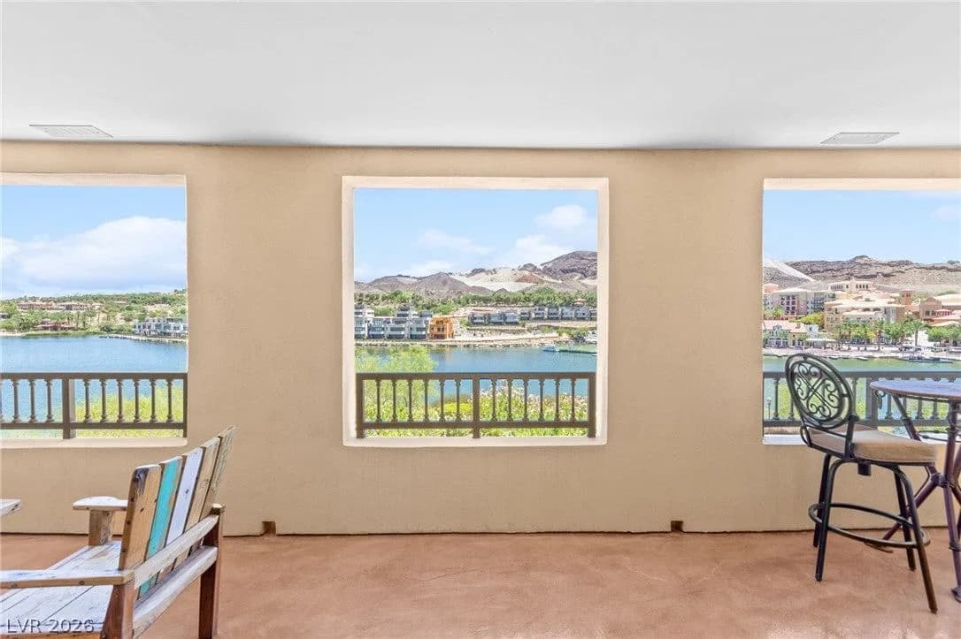 29 Montelago Boulevard photo 2