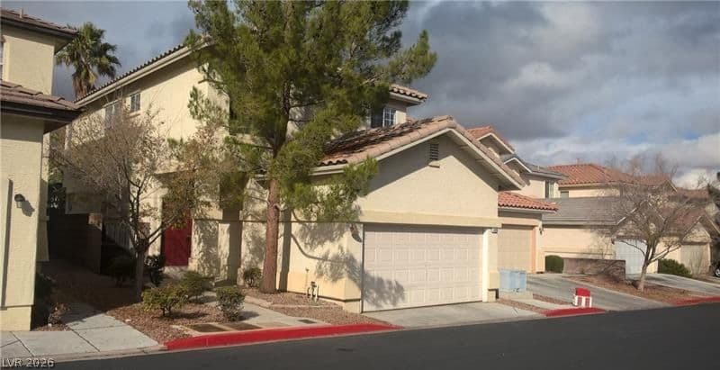 1109 Storke Lane