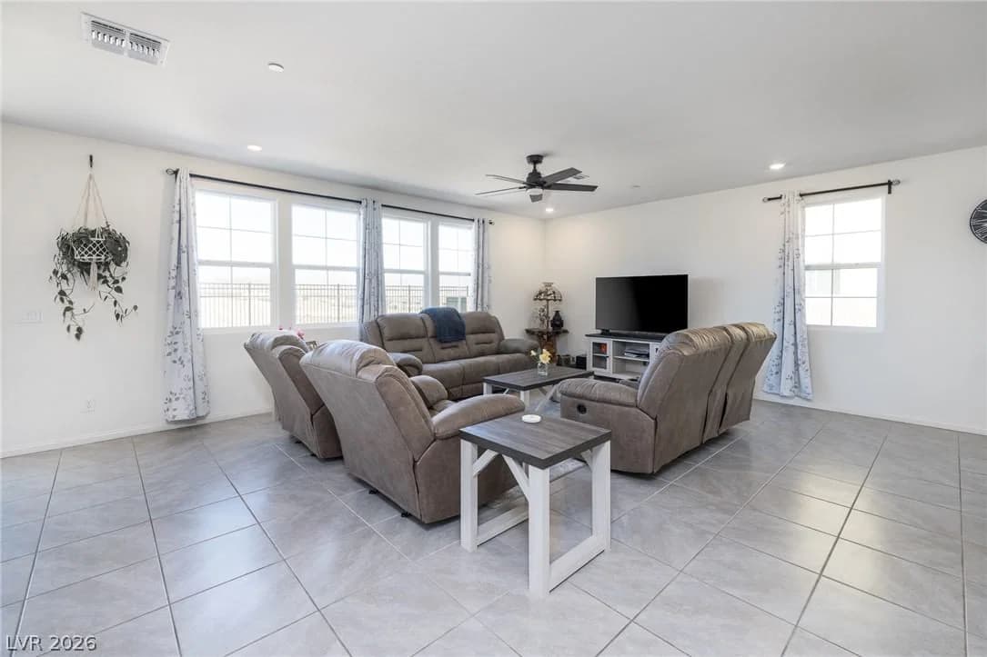 2785 Gallarate Drive photo 3