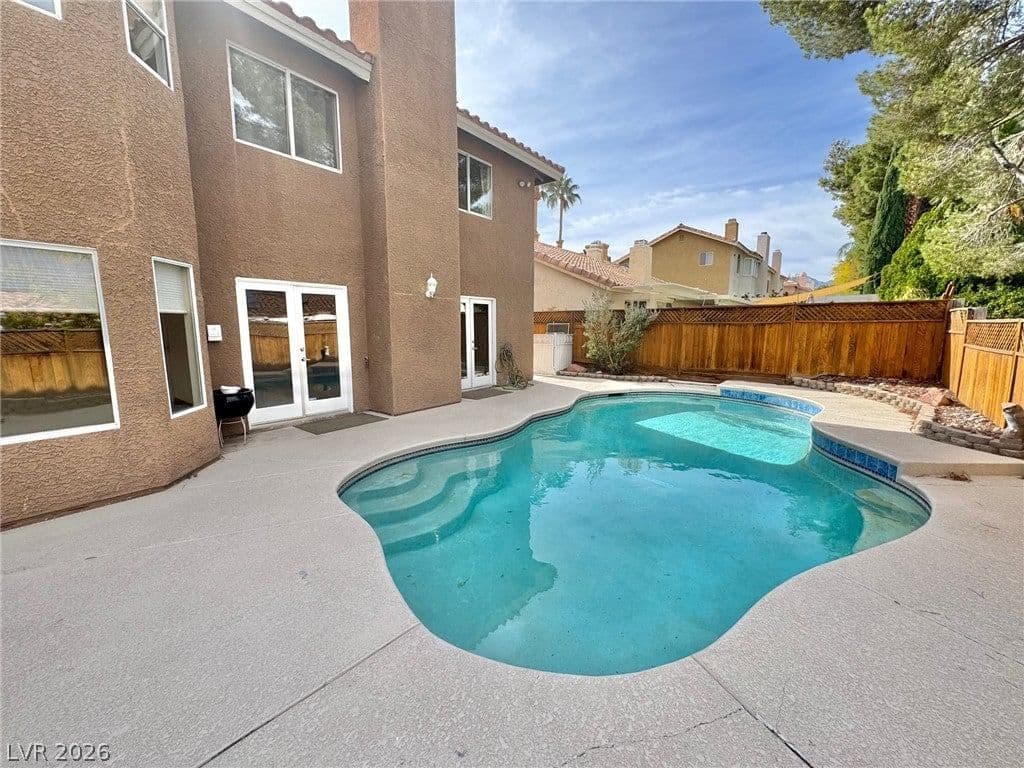 8240 Tivoli Cove Drive photo 5