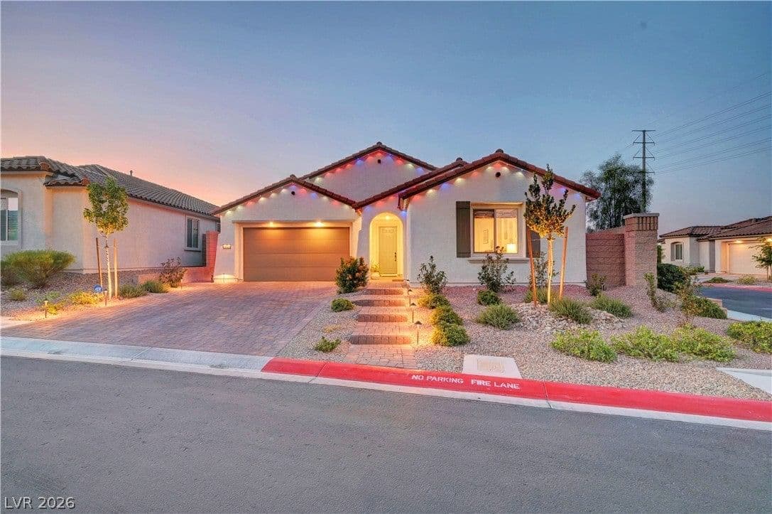 10826 Delparke Valley Avenue photo 3