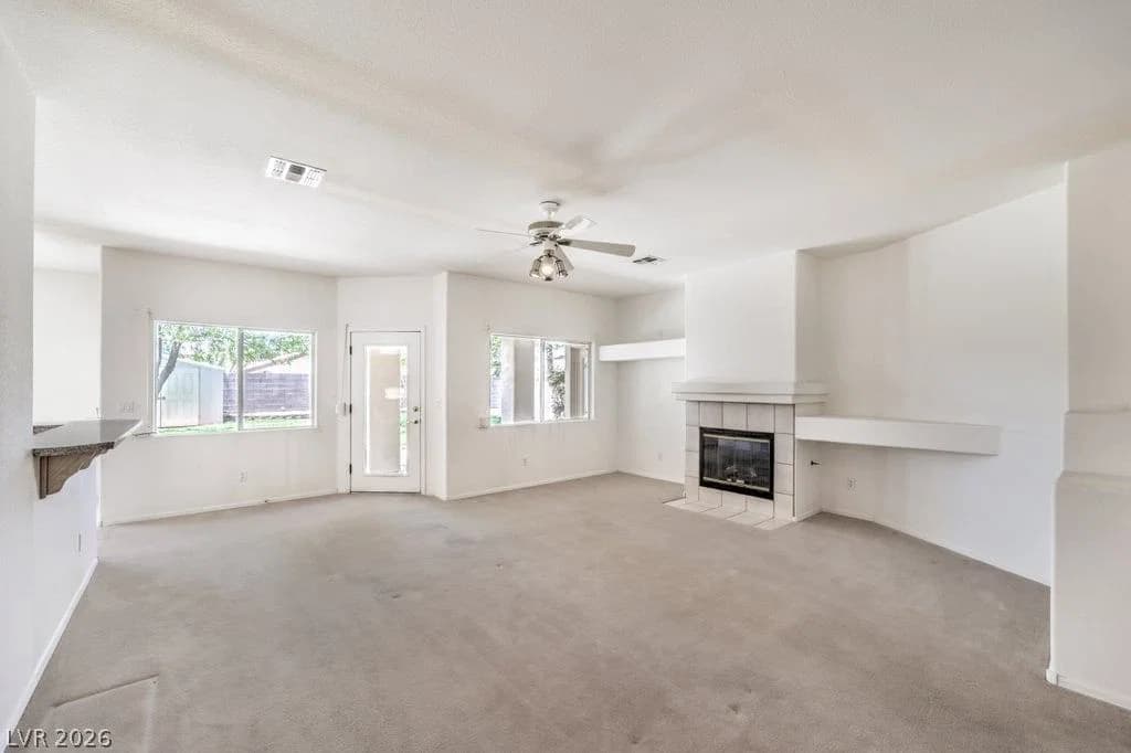 1019 Skysail Drive photo 5