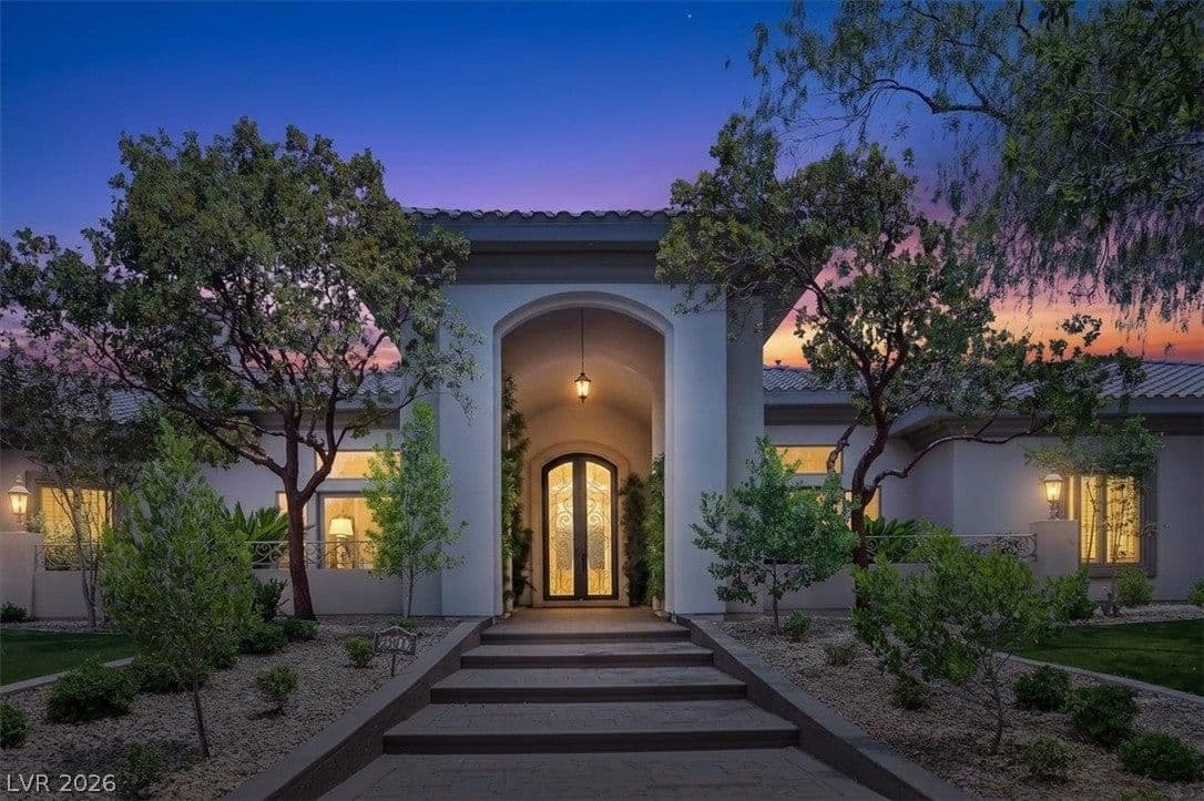 2602 Stefano Circle photo 3