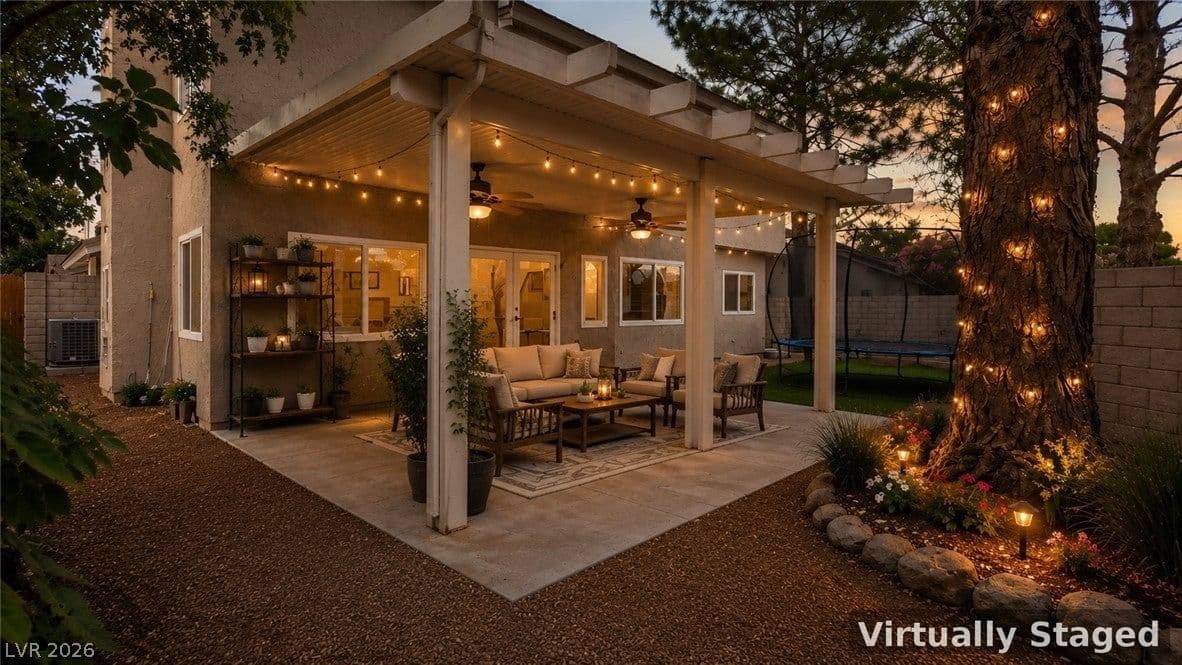 2366 Belvedere Drive photo 2