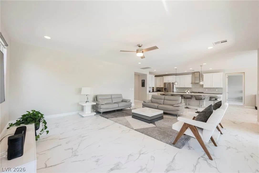 9163 Mira Linda Road photo 4