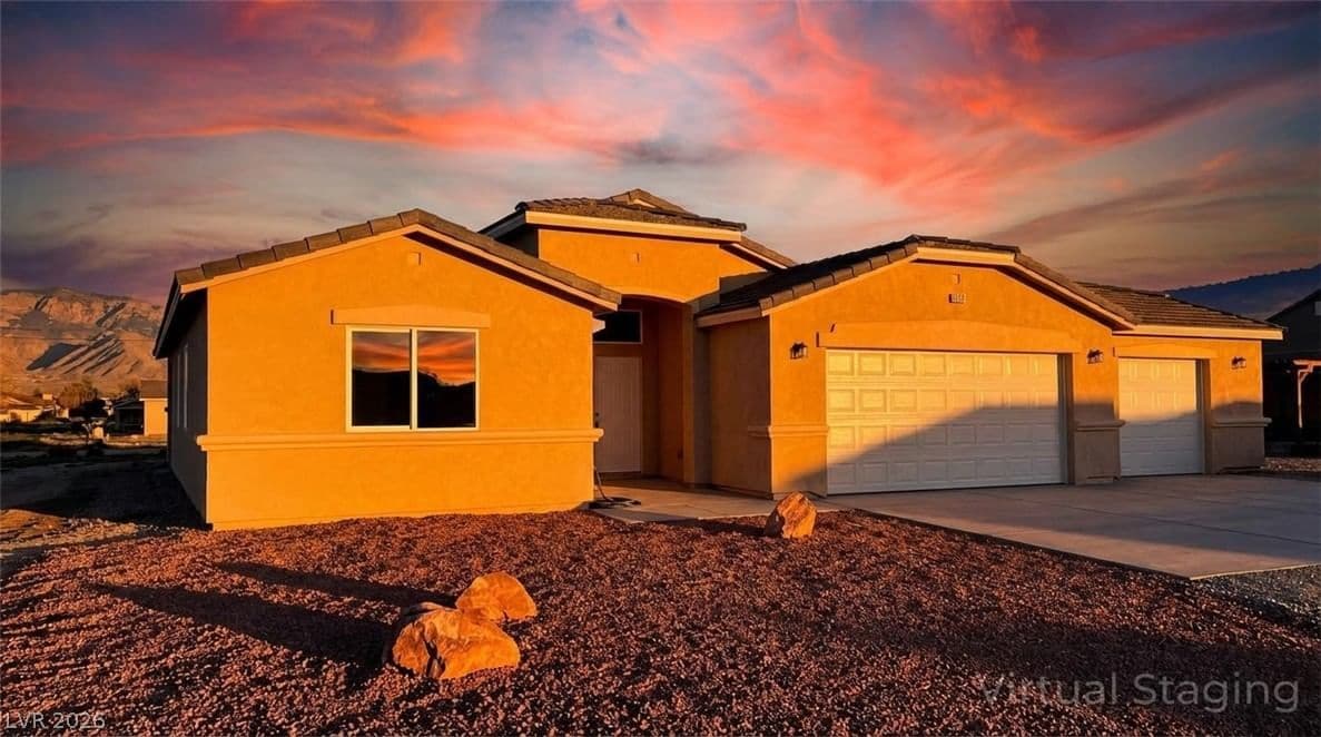 3001 Spy Glass Avenue photo 4