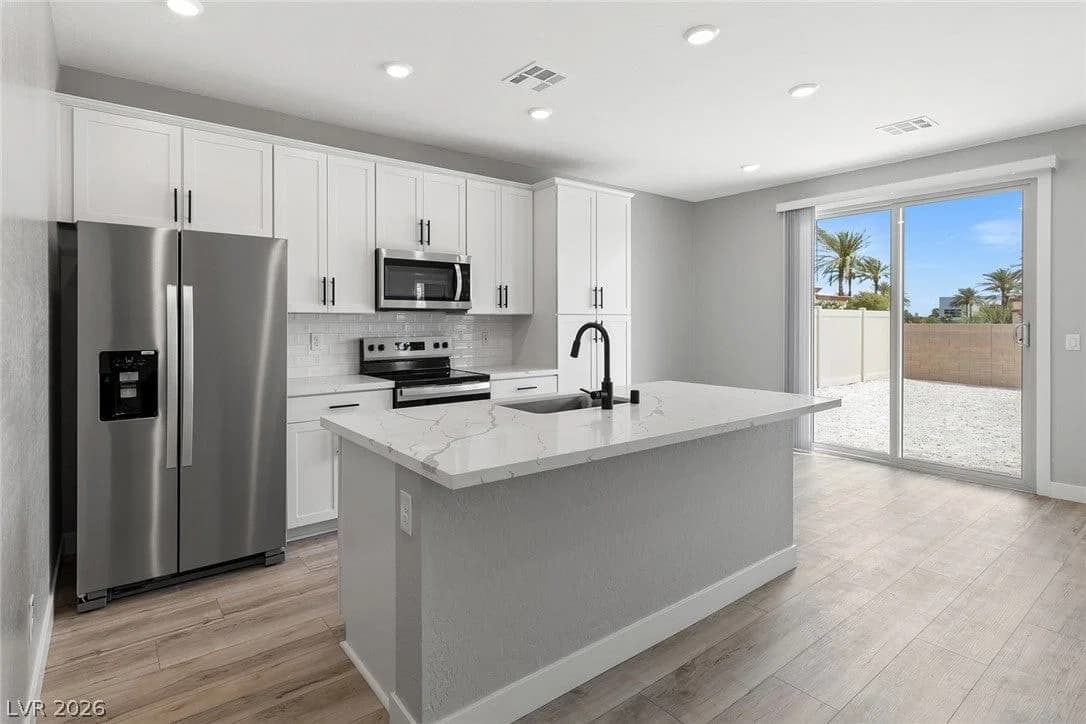 3253 Basin Desert Street photo 3