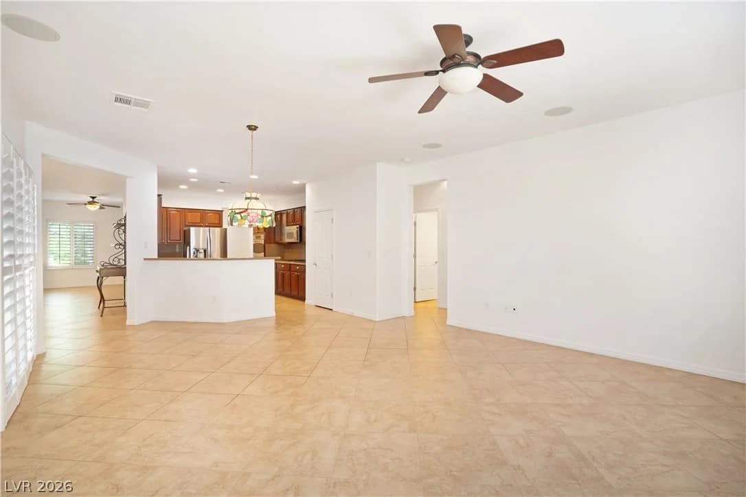 2353 Orangeburg Place photo 4