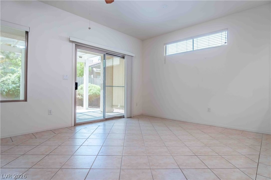 543 Towering Vista Place photo 5