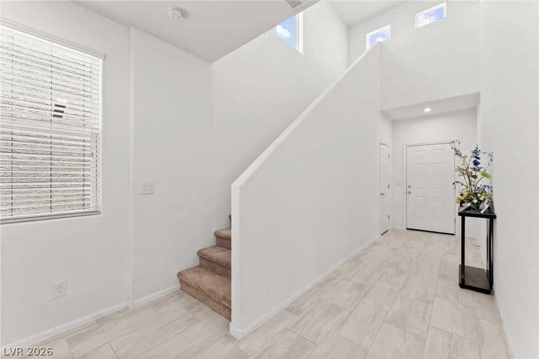 9190 Lynea Court photo 4