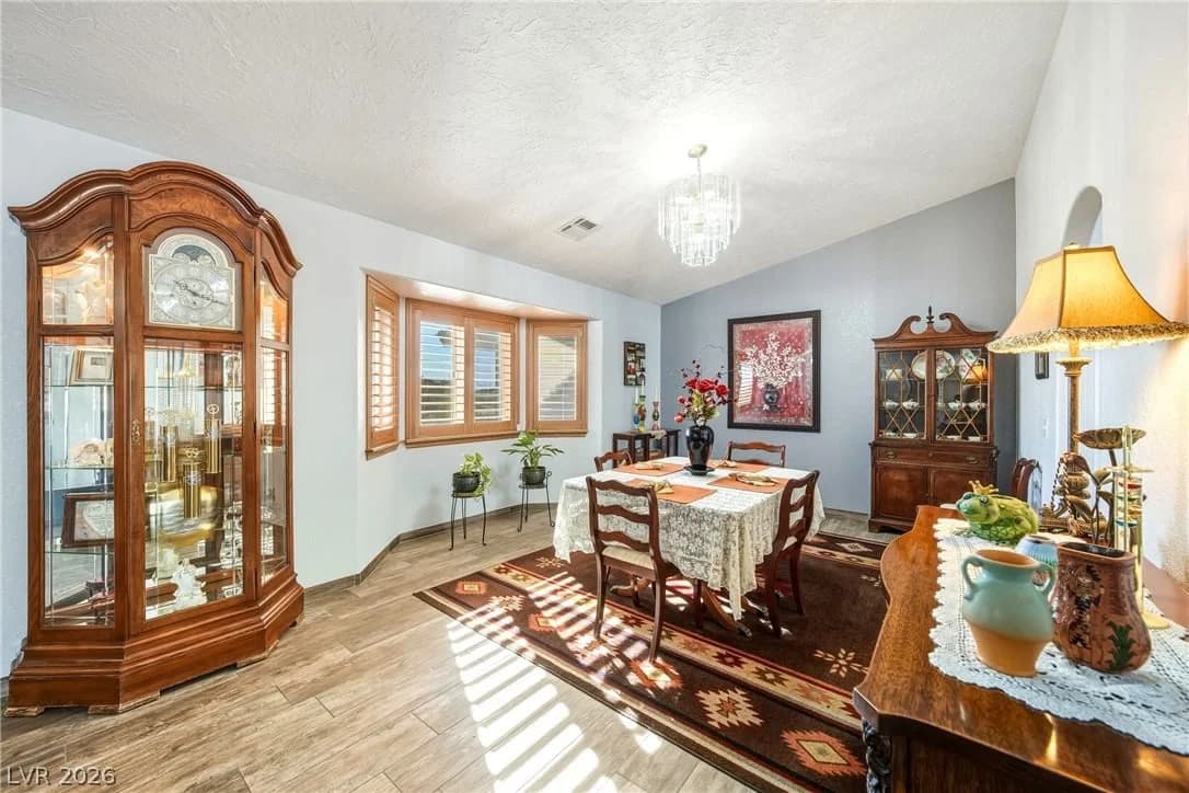 2060 Red Rock Drive photo 3