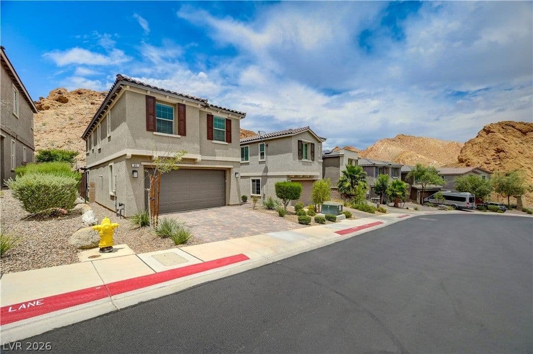 81 Moon Hill Drive photo 4