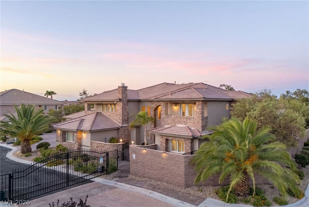 228 Levi Avenue