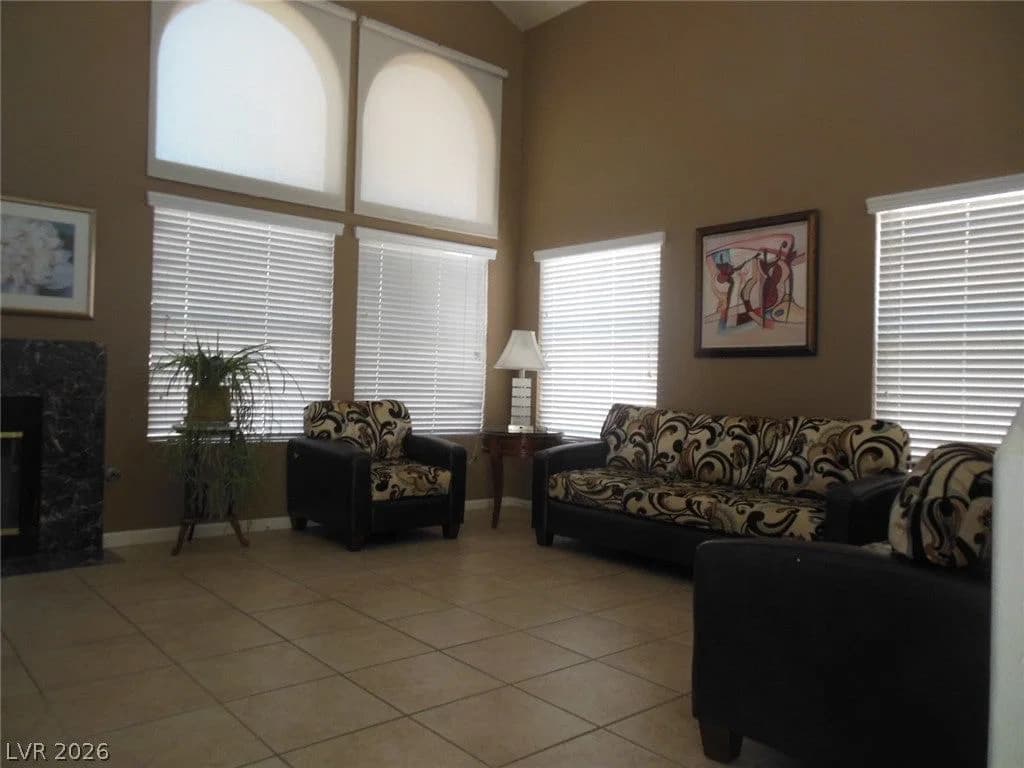 1521 Astronomy Circle photo 4