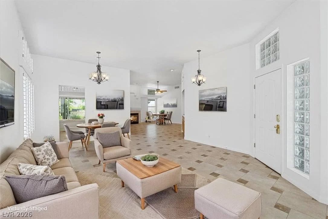 1413 Sun Copper Drive photo 4