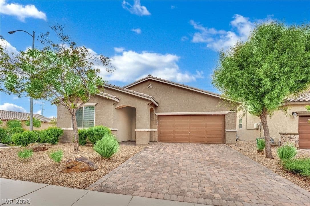 5132 Granite Basin Street photo 2
