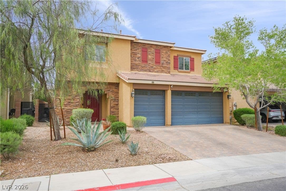6151 Hays Cove Court photo 2