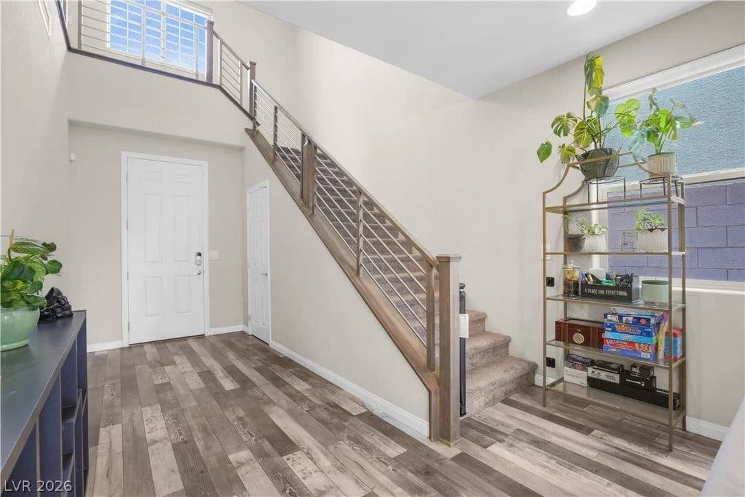 6151 Hays Cove Court photo 4