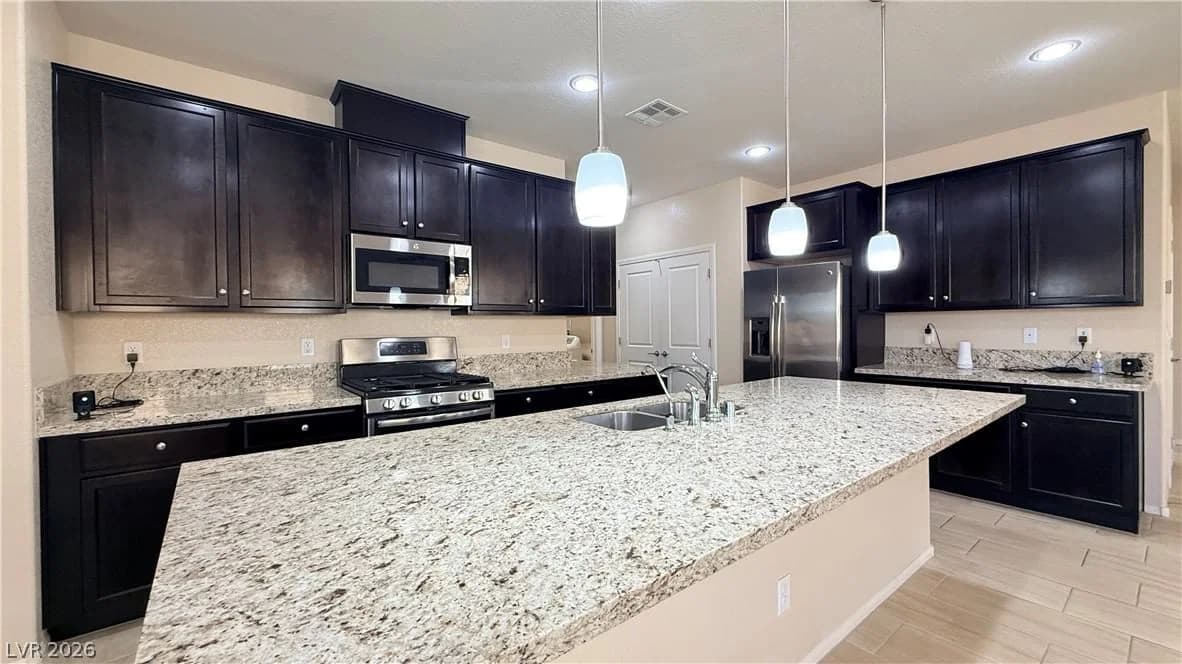 821 Fox Mountain Court photo 5