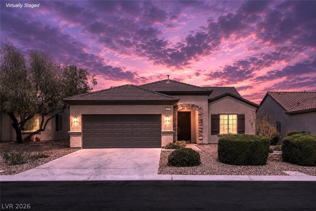 2157 Sawtooth Mountain Drive photo 3