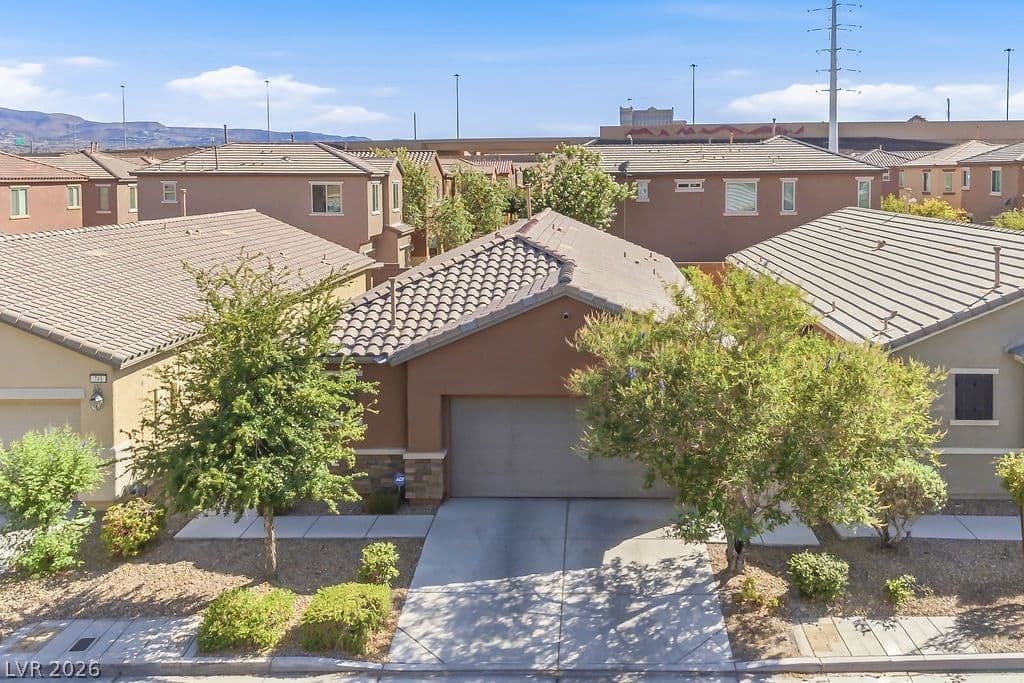 743 Crest Valley Place