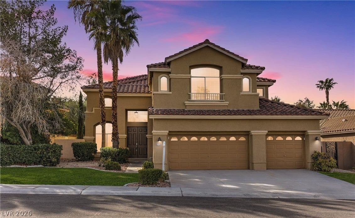 1717 Double Arch Court