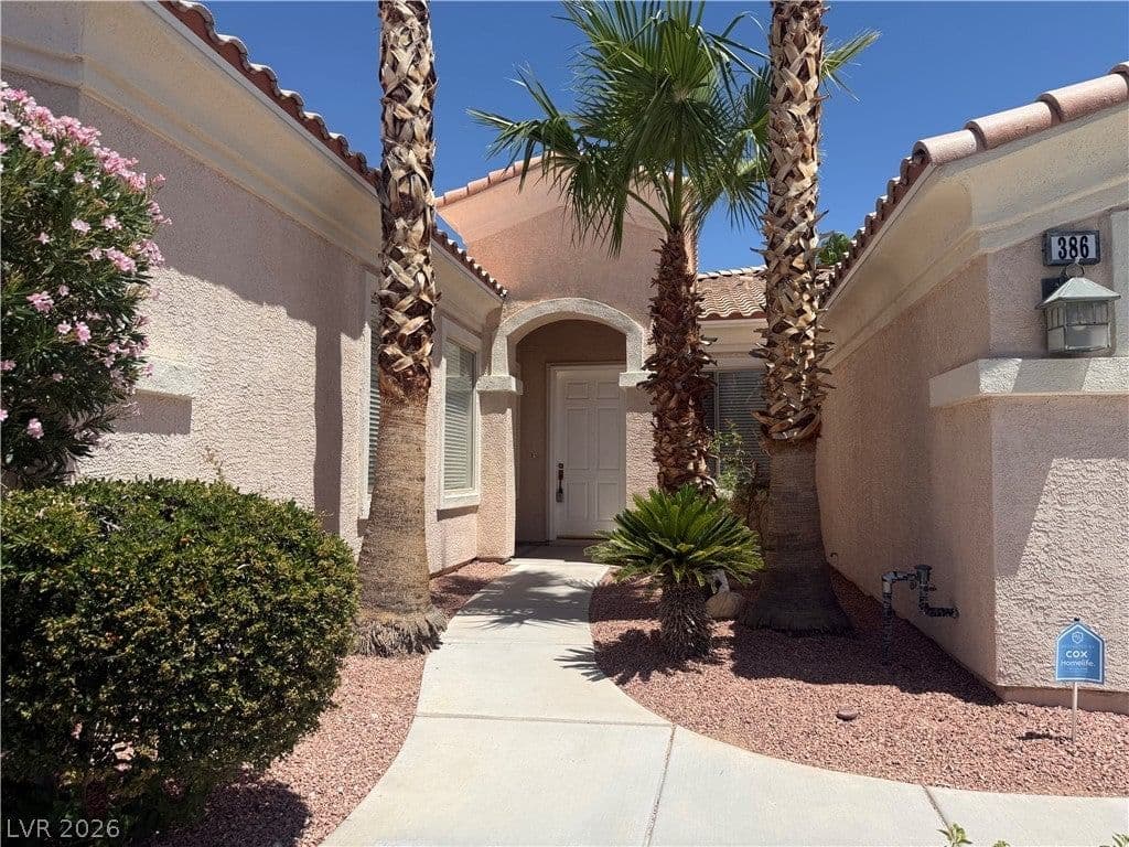 386 Apple River Court photo 3