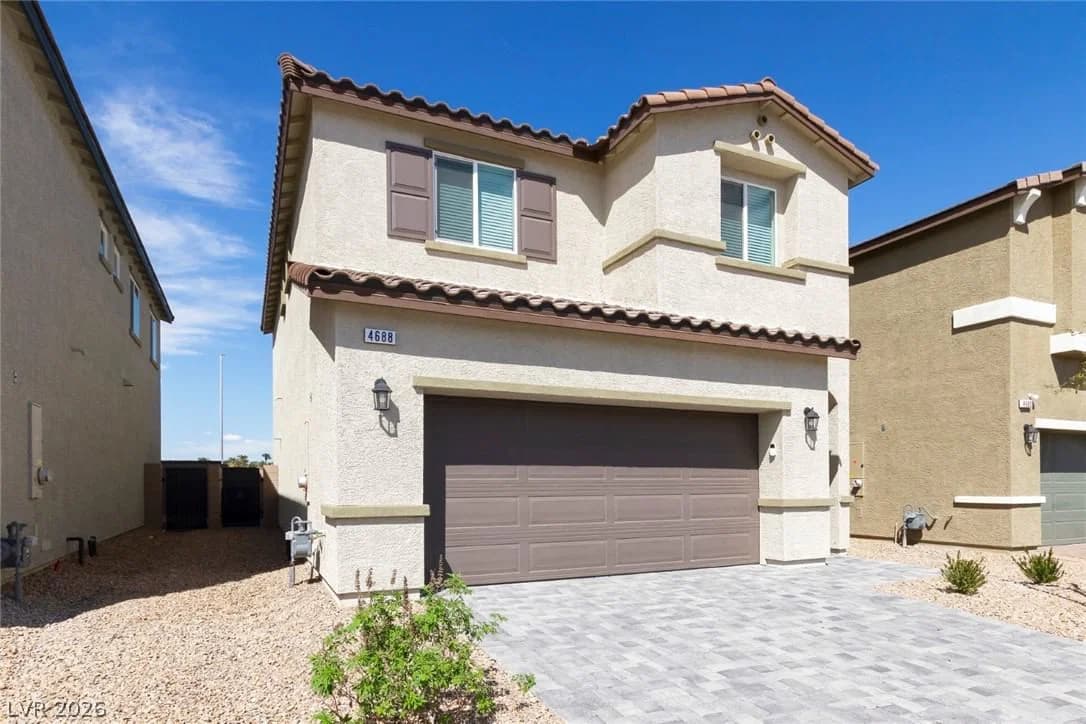4688 Admiral Cliffs Avenue photo 2